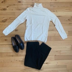Cashmere turtleneck sweater